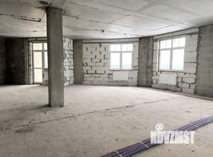 3-к квартира, вторичка, 132м2, 8/10 этаж