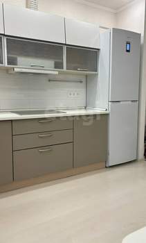 1-к квартира, вторичка, 40м2, 18/25 этаж