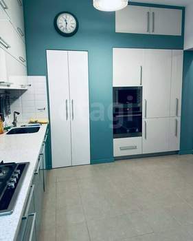 3-к квартира, вторичка, 90м2, 3/3 этаж