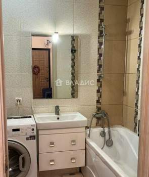 3-к квартира, вторичка, 77м2, 18/25 этаж