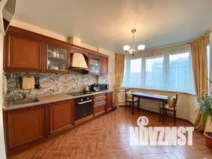 2-к квартира, вторичка, 58м2, 12/20 этаж