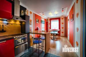 4-к квартира, вторичка, 135м2, 5/6 этаж