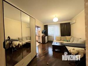 2-к квартира, вторичка, 64м2, 10/17 этаж