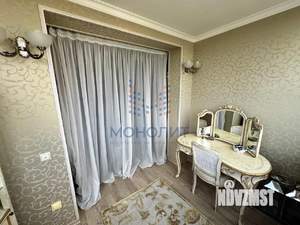 3-к квартира, вторичка, 130м2, 18/25 этаж
