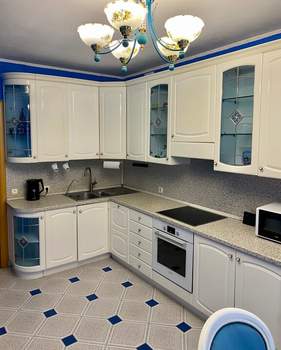 3-к квартира, вторичка, 100м2, 5/5 этаж