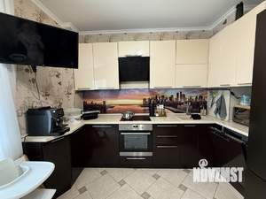 2-к квартира, вторичка, 61м2, 14/25 этаж
