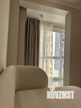 Студия квартира, вторичка, 32м2, 27/32 этаж