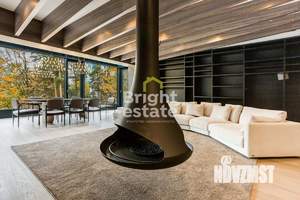 4-к квартира, вторичка, 202м2, 4/4 этаж