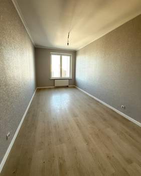 3-к квартира, вторичка, 75м2, 28/32 этаж