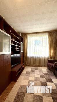 2-к квартира, вторичка, 42м2, 1/4 этаж