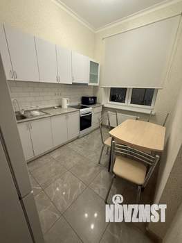 2-к квартира, вторичка, 54м2, 16/19 этаж