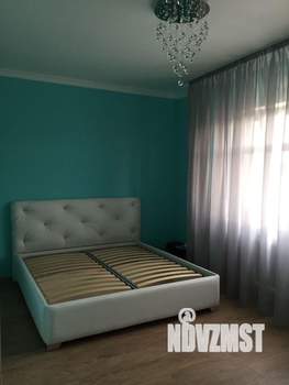 Студия квартира, вторичка, 73м2, 1/4 этаж