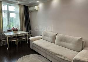 2-к квартира, вторичка, 62м2, 1/9 этаж