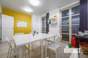 Студия квартира, вторичка, 65м2, 1/8 этаж