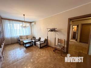 3-к квартира, вторичка, 62м2, 9/9 этаж