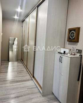 3-к квартира, вторичка, 80м2, 13/30 этаж