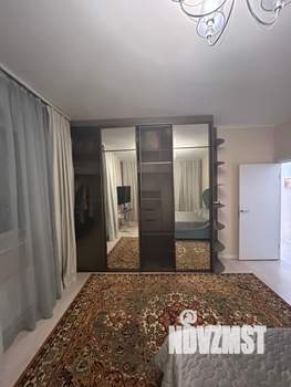 2-к квартира, вторичка, 58м2, 21/33 этаж