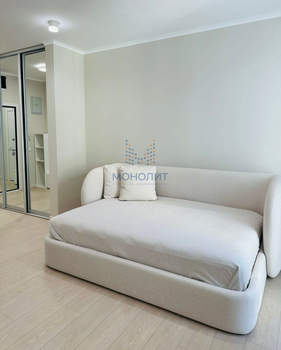 Студия квартира, вторичка, 32м2, 27/32 этаж