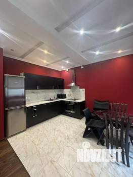 2-к квартира, вторичка, 84м2, 2/5 этаж