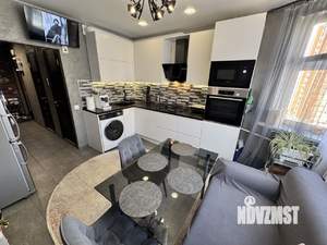 3-к квартира, вторичка, 76м2, 8/17 этаж
