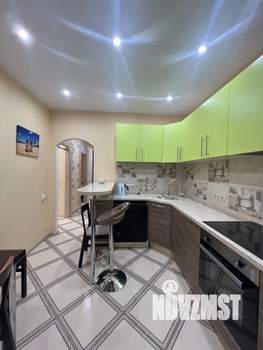 2-к квартира, вторичка, 57м2, 9/18 этаж