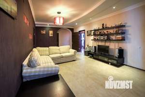 4-к квартира, вторичка, 135м2, 5/5 этаж