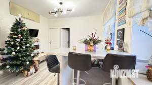 3-к квартира, вторичка, 42м2, 7/45 этаж