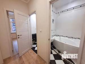 2-к квартира, вторичка, 45м2, 1/8 этаж