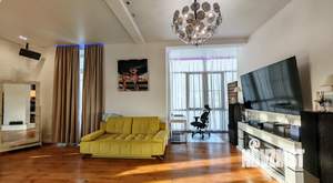 2-к квартира, вторичка, 116м2, 5/5 этаж