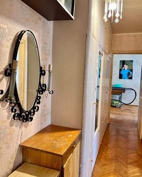3-к квартира, вторичка, 57м2, 5/5 этаж