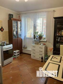 2-к квартира, вторичка, 63м2, 4/14 этаж