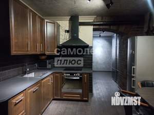 2-к квартира, вторичка, 64м2, 7/17 этаж