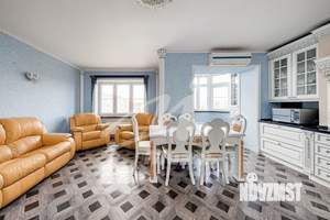 3-к квартира, вторичка, 76м2, 9/9 этаж