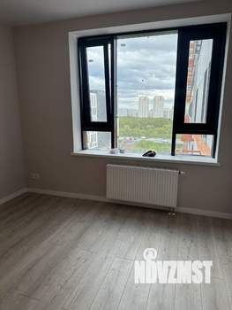 Студия квартира, вторичка, 26м2, 13/32 этаж