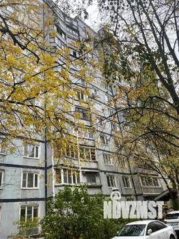 2-к квартира, вторичка, 52м2, 1/12 этаж