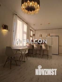 3-к квартира, вторичка, 71м2, 43/44 этаж