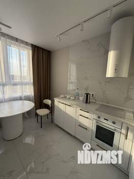 1-к квартира, вторичка, 32м2, 7/25 этаж