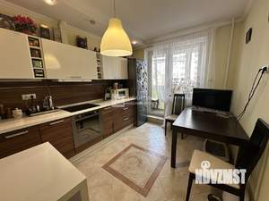 2-к квартира, вторичка, 60м2, 4/17 этаж