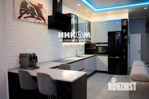 3-к квартира, вторичка, 118м2, 1/4 этаж