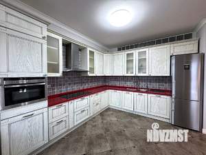 3-к квартира, вторичка, 123м2, 12/19 этаж