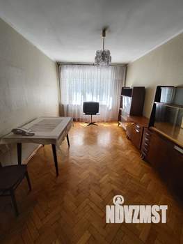 2-к квартира, вторичка, 47м2, 3/5 этаж