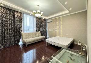 3-к квартира, вторичка, 169м2, 4/21 этаж