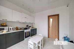 3-к квартира, вторичка, 110м2, 2/25 этаж