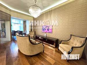 3-к квартира, вторичка, 133м2, 1/3 этаж