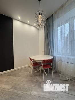 3-к квартира, вторичка, 65м2, 18/30 этаж