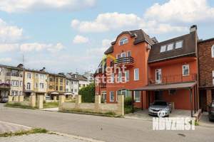 3-к квартира, вторичка, 92м2, 2/3 этаж