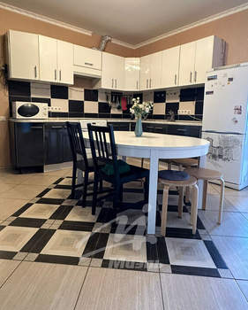 4-к квартира, вторичка, 105м2, 25/25 этаж