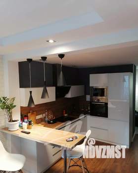 2-к квартира, вторичка, 58м2, 7/25 этаж