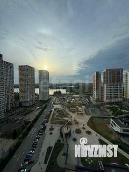 2-к квартира, вторичка, 42м2, 18/33 этаж