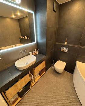3-к квартира, вторичка, 96м2, 2/24 этаж